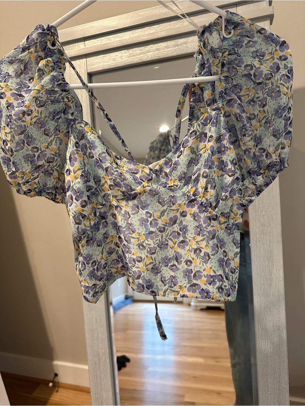 Promesa Lavender and Yellow Floral Puff-Sleeve Crop Top